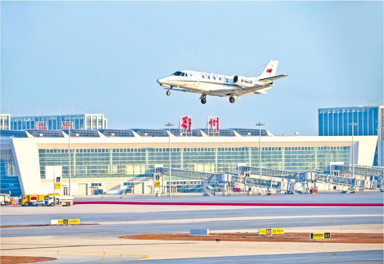 鄂州市花湖機(jī)場(chǎng)